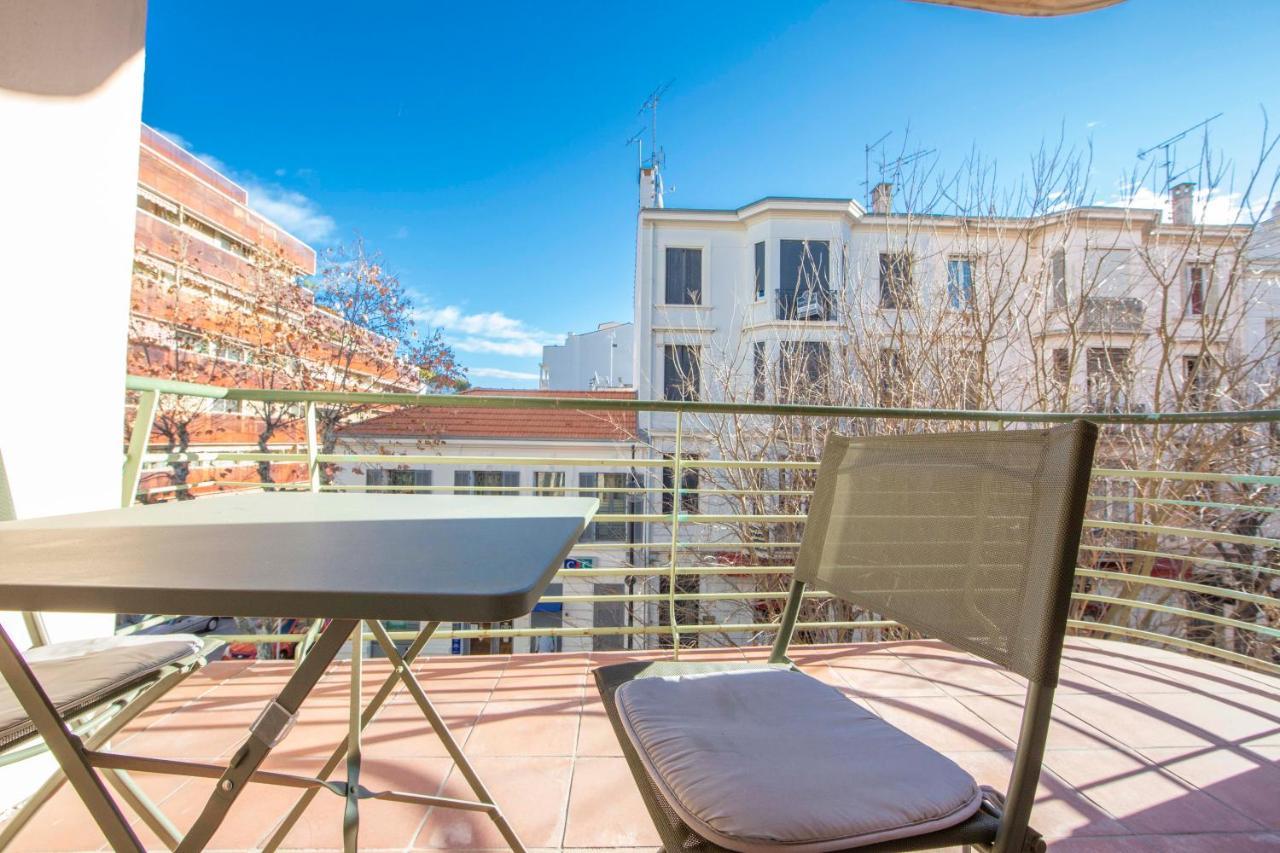 Robert Soleau Bright Design Flat Center Of Antibes Apartment Екстериор снимка