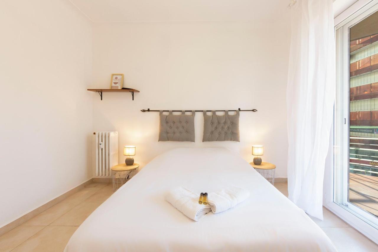 Robert Soleau Bright Design Flat Center Of Antibes Apartment Екстериор снимка
